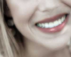 البسمة الصادقة تفتح القلوب