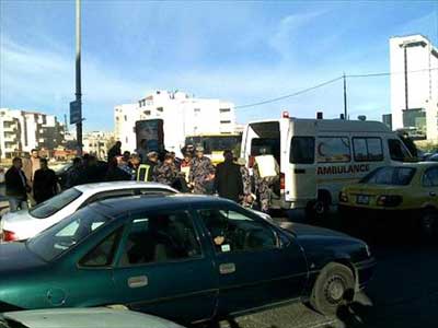 الذي دهس الشاب وهرب عاد الى شارع المدينة المنورة ليتحقق مما جرى 