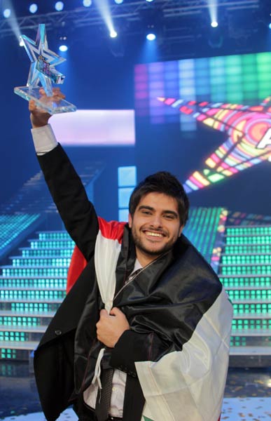 ناصيف الزيتون أول سوري يحصل على لقب نجم ستار أكاديمي 