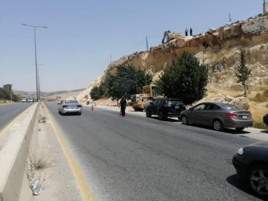 حادث سير بين 4 مركبات على طريق إربد عمان