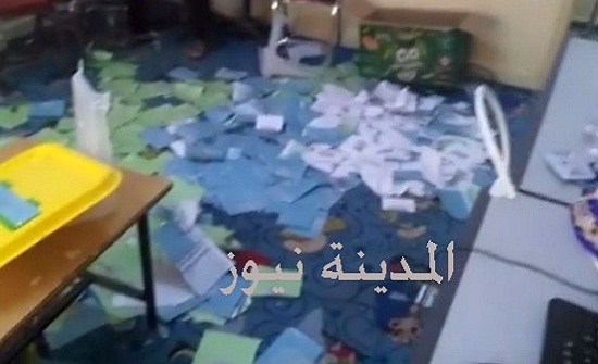 شاهدوا بالصور كيف تم الإعتداء على صناديق الإقتراع في الموقر شاهدوا بالصور كيف تم الإعتداء على صناديق الإقتراع في الموقر
