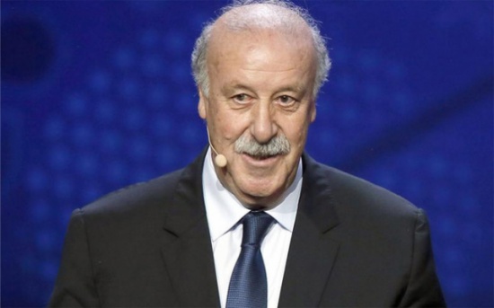 ديل بوسكي يأسف لوجود مناوشات بين لاعبي المنتخب ديل بوسكي يأسف لوجود مناوشات بين لاعبي المنتخب