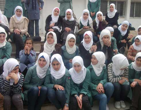 ثانوية بنات كفرنجة تنظم دورة تدريبية على أعمال الدفاع المدني