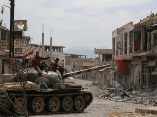 قوات المعارضة السورية تدمر4 دبابات تابعة لقوات الأسد فى ريف إدلب