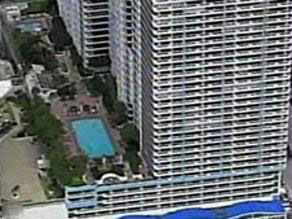 طفل أمريكي يصاب بخدوش فقط بعد سقوطه من 7 طوابق