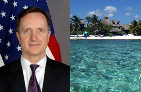 عدد من ناشري المواقع يستجمون الآن في أمريكا على حساب السفارة الأمريكية في عمان ! 