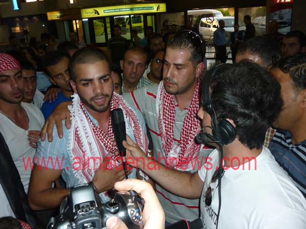 الأردنيون يستقبلون محمد رمضان استقبال الأبطال 