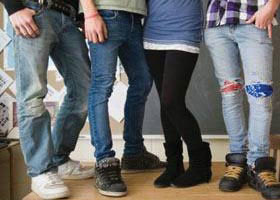 مليون مراهق مارسوا الجنس قبل سن 19 بأمريكا