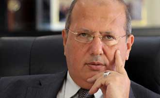 الخضري يؤكد وجود أكثر من عشرة مبادرات لتسيير قوافل بحرية لغزة