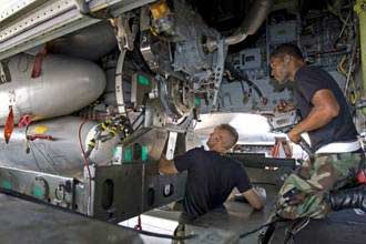 منظمة "العفو" تؤكد حدوث غارات أمريكية في اليمن ضد القاعدة 