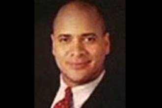 ضابط مخابرات أمريكي بارز يقر بذنبه في جريمة اغتصاب جزائرية 