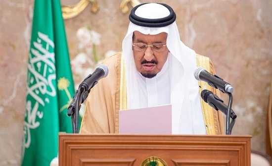 الملك سلمان يرأس اجتماع "دارة الملك عبد العزيز" الـ 49