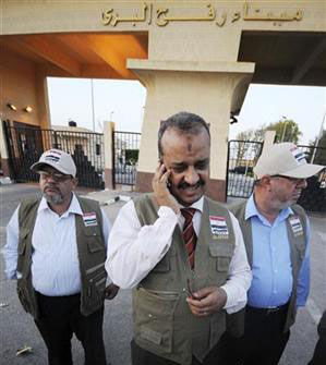 مصر تسمح بدخول نواب اخوان غزة