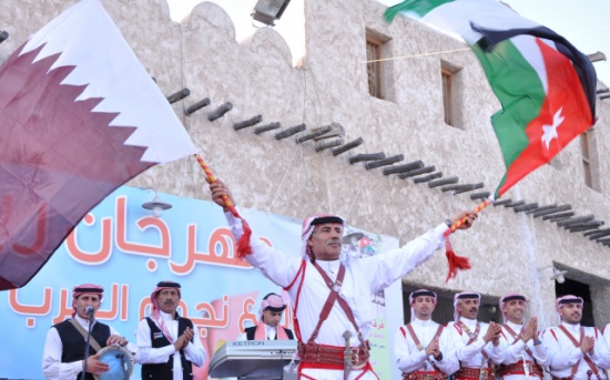 الفنون التراثية الأردنية تقدم عروضا مميزة بسوق واقف في قطر