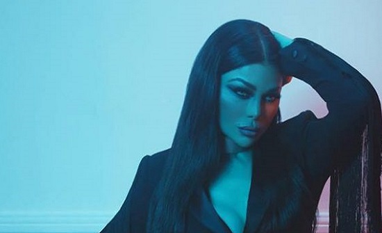 هيفا وهبي تخطف الأنظار بلوك جديد بالأبيض والأسود هيفا وهبي تخطف الأنظار بلوك جديد بالأبيض والأسود