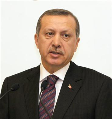 تركيا تقول ان فرض الامم المتحدة عقوبات على ايران "خطأ"