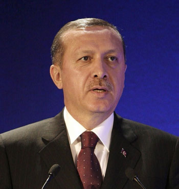 أردني يدعو أردوغان لحفل زفافه    