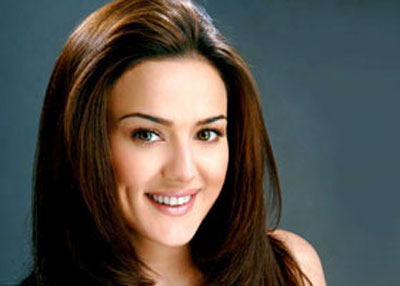 الغمازات.. آخر صرعات التجميل