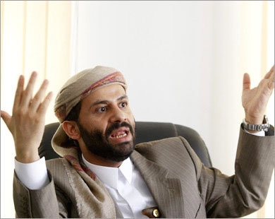 الأحمر يطالب برئيس جنوبي لليمن 