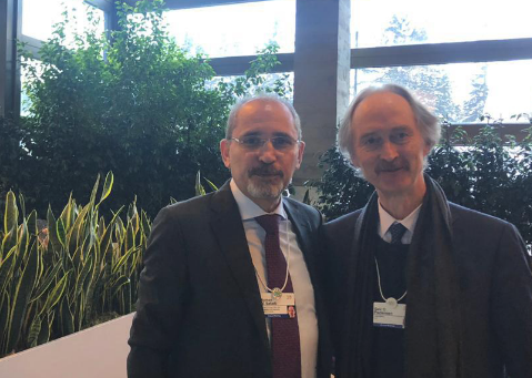 الصفدي يلتقي وزراء خارجية ومسؤولين مشاركين في دافوس