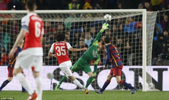 صور وفيديو: برشلونة يجدد انتصاره على أرسنال في دوري أبطال أوروبا صور وفيديو: برشلونة يجدد انتصاره على أرسنال في دوري أبطال أوروبا