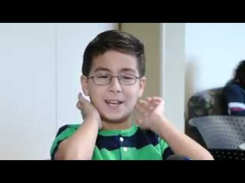 تلميذ جامعي أمريكي عمره 9 سنوات يعمل ليل نهار ليبرهن أن اللّه موجود “فيديو”