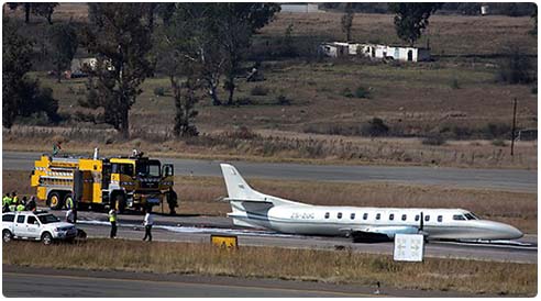 طاقم الجزيرة الرياضية بخير بعد حادث الطائرة  
