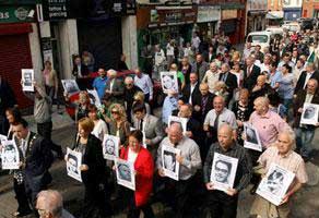 الحكومة البريطانية تعتذر عن "الأحد الدامي"