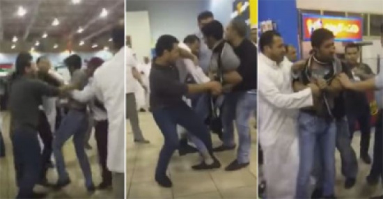 فيديو: شاب يعتدي على صاحب محل بالسكين