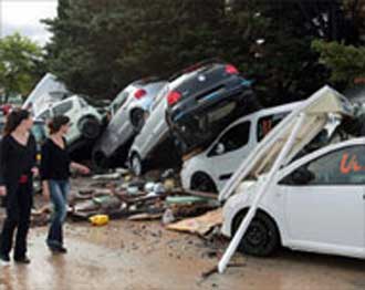 26 قتيلا ومفقودا بفيضانات فرنسا    