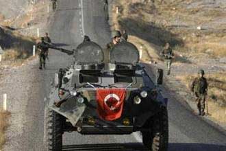 تركيا تقصف مواقع في كردستان العراق عقب مقتل 7 من جنودها 