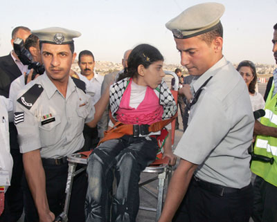 وصول 16 جريحا من غزة الى الاردن