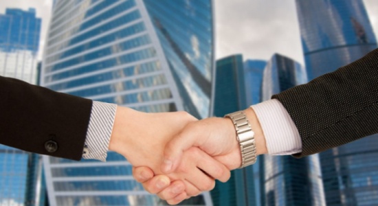 متى تتحقق المساواة في الراتب بين المرأة والرجل؟