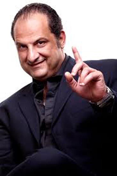 خالد الصاوى يطمئن معجبيه على "فيس بوك" خالد الصاوى يطمئن معجبيه على "فيس بوك"