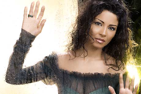 دولي شاهين: تحضر الصلصة البرازيلية في البومها المقبل 