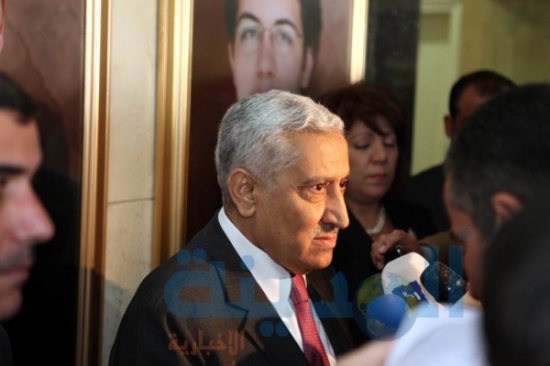 النسور يتوقع : لا تشكيل حكومي قبل زيارة أوباما للأردن