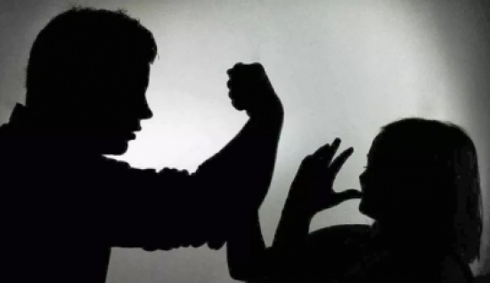 "حقوق الإنسان" يدعو لإقرار معدل قانون العنف الأُسَري "حقوق الإنسان" يدعو لإقرار معدل قانون العنف الأُسَري