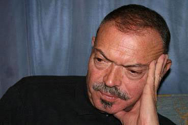 بقيس بن الملوّح أستجير!