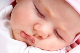 واحدة من كل ثلاث ولادات في الأردن تتم خارج المستشفيات الحكومية والخاصة