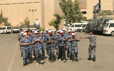 تواصل معسكرات الحسين للعمل والبناء