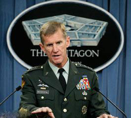 أوباما يقبل استقالة ماكريستال 