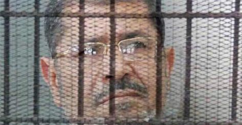 مرسي يظهر بالأزرق لأول مرة مرسي يظهر بالأزرق لأول مرة