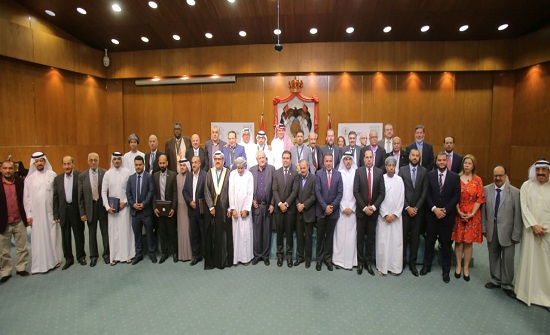 احتفال مميز وتكريم مستحق لنجوم الاعلام الرياضي العربي احتفال مميز وتكريم مستحق لنجوم الاعلام الرياضي العربي
