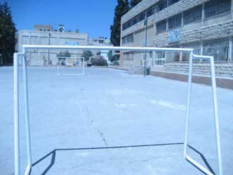 "حكمت السلامة المرورية" تطلق مبادرة ملاعب أكثر أمنا