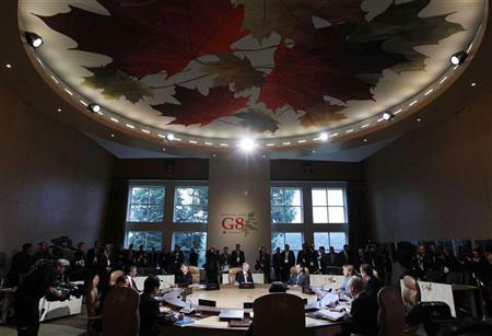 زعماء الثماني يرحبون بتخفيف الحصار عن غزة