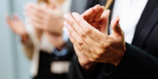 مبروك أنت الآن شخص مزعج للآخرين