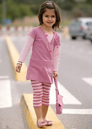 إرهابية وهي في السادسة من عمرها 