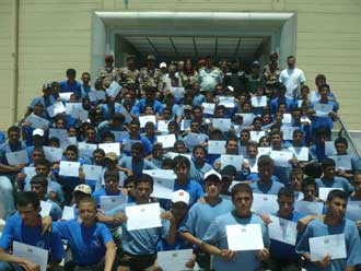 تخريج المشاركين بجائزة الحسن للشباب لاقليم الشمال 