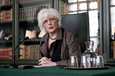 رئيسة وزراء ايسلندا من بين اول المتزوجين بعد الاعتراف بزواج المثليين 