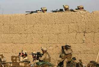 مقتل 3 جنود دوليين، بينهم أمريكيان، في أفغانستان